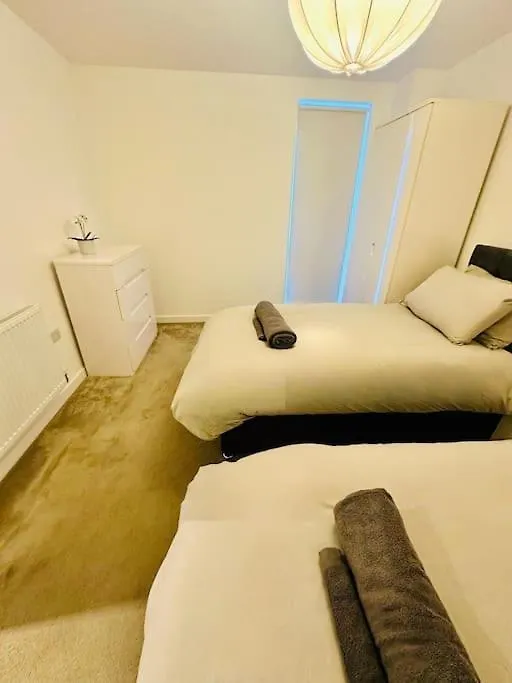 Stylish Apartment In Zone 2 Londra